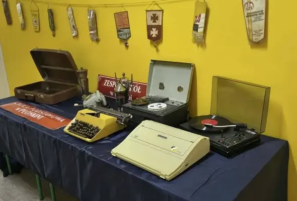 Płoskinia: Dzień Edukacji Narodowej i 80-lecie szkoły podstawowej